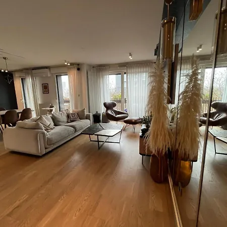 Luxueux Climatise Avec Terrasse, 6 Couchages - 17eme Arrondissement De Paris Clichy