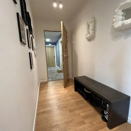 Apartment Luxueux Climatise Avec Terrasse, 6 Couchages - 17eme Arrondissement De Paris