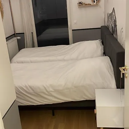 Apartment Luxueux Climatise Avec Terrasse, 6 Couchages - 17eme Arrondissement De Paris